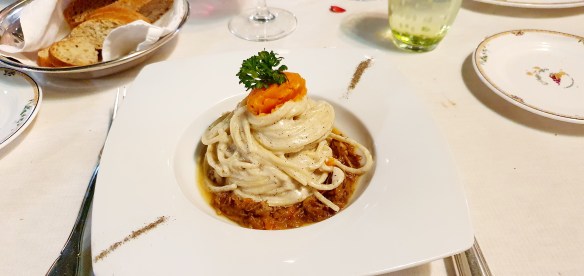 Spaghetti Cacio e Pepe, L'Antica Trattoria, Sorrento